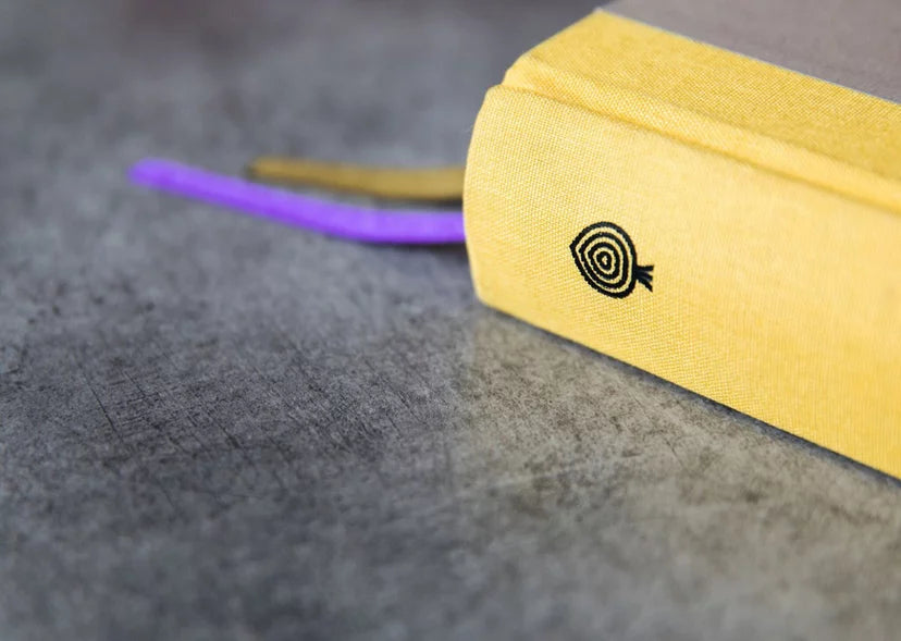 Eva Bezzegh: 12 Months - Salads year-round